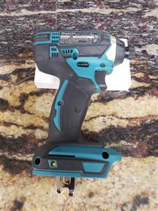 Makita xdt11 impact online driver